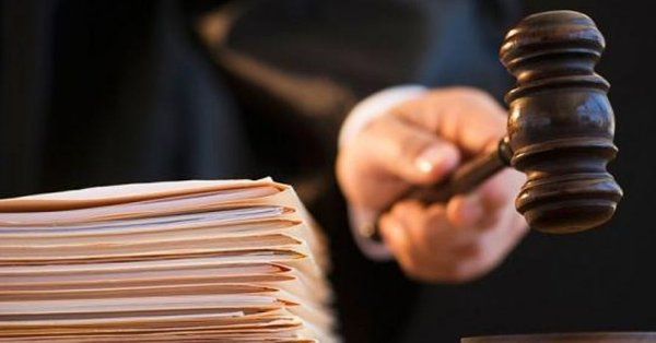 Legea care îi scapă pe evazionişti de urmărirea penală dacă achită prejudiciul, atacată la CCR